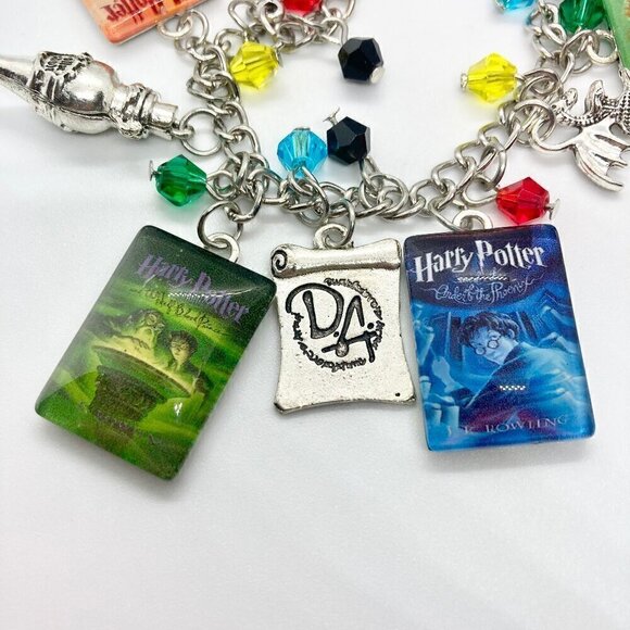 Harry Potter Book Cover Charm Bracelet Handmade - Picture 5 of 10